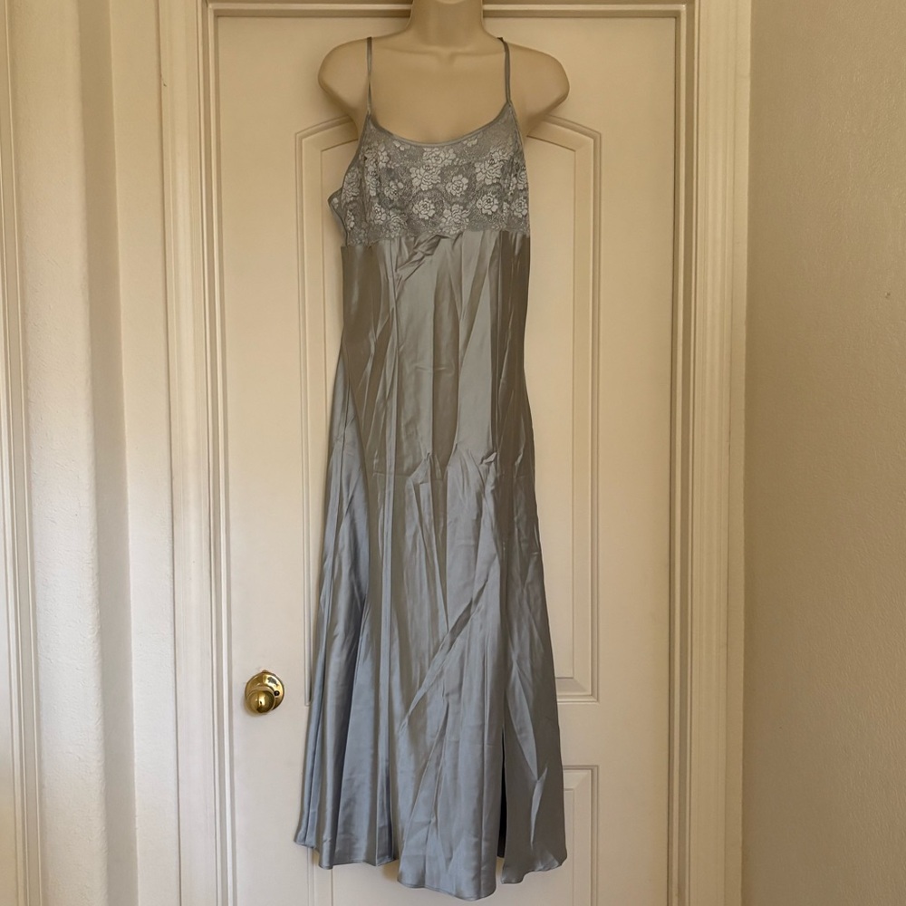 Vintage Victoria’s Secret Blue Lace Slip Dress With‎ Slit 90s